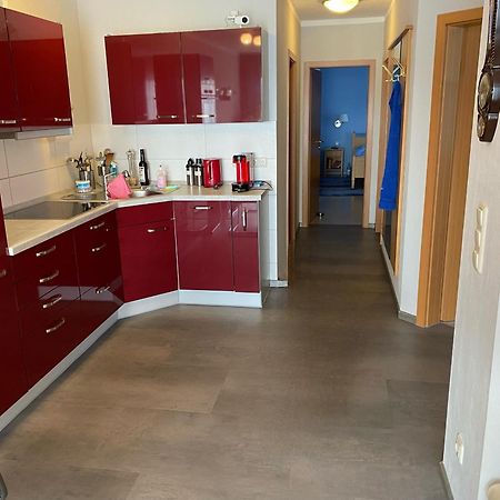 Schoenes Appartment Mit Fernblick Глове Экстерьер фото