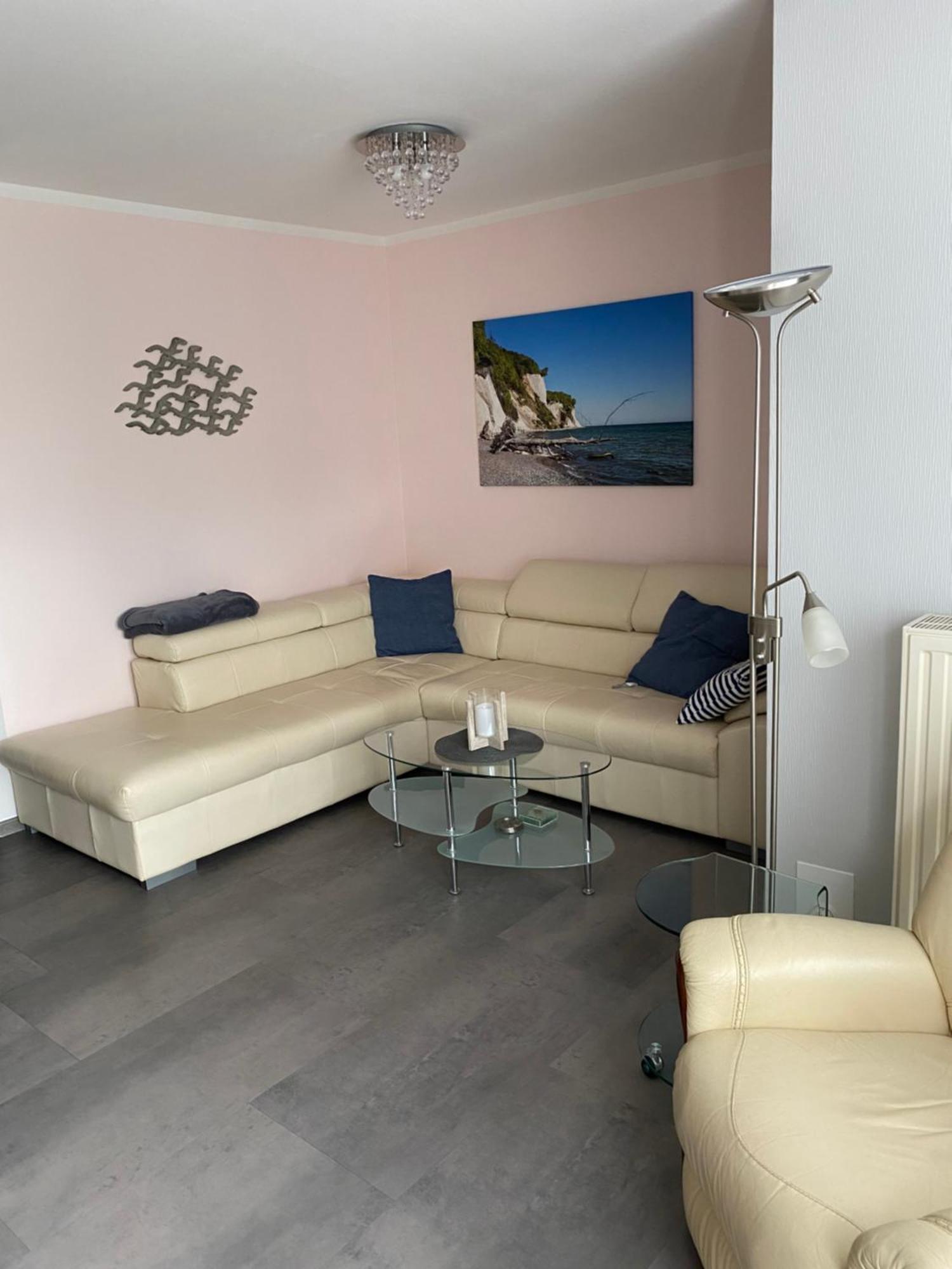 Schoenes Appartment Mit Fernblick Глове Экстерьер фото